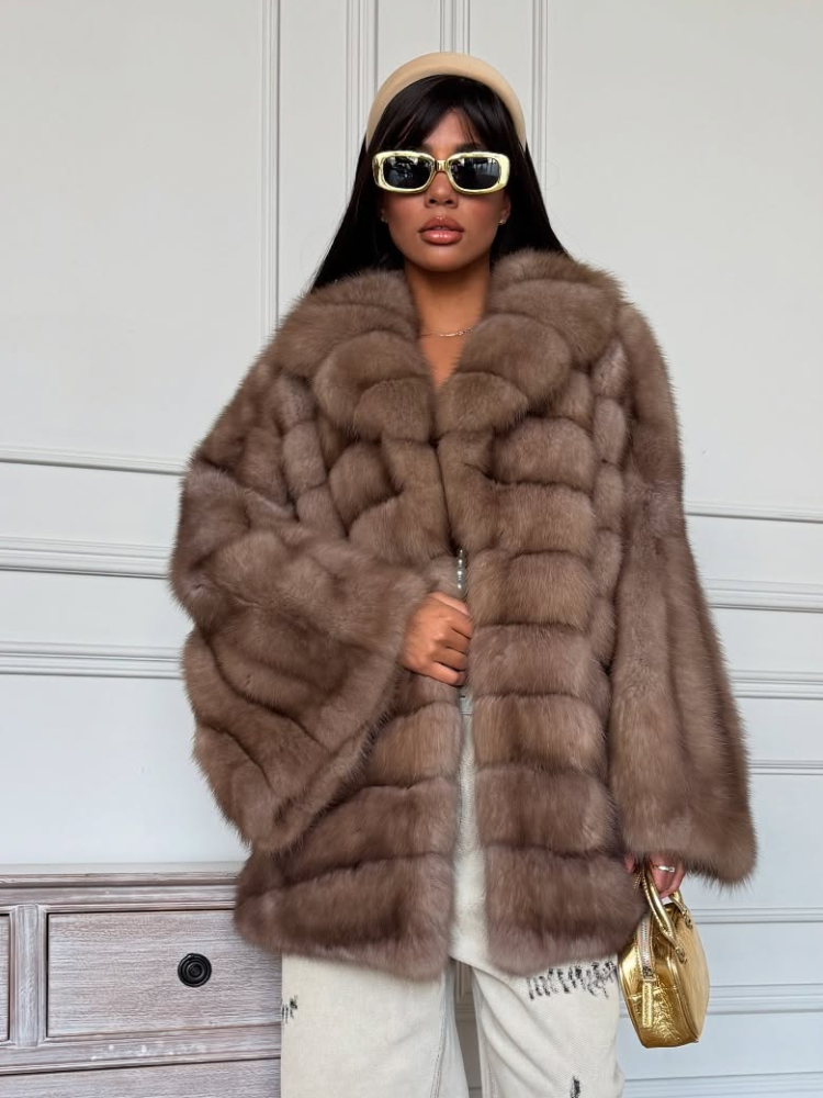 Femmes élégant fausse fourrure manteau cloche manches revers daim Surface ceinture manteaux Unique luxe tempérament 2025 nouvel hiver haute rue