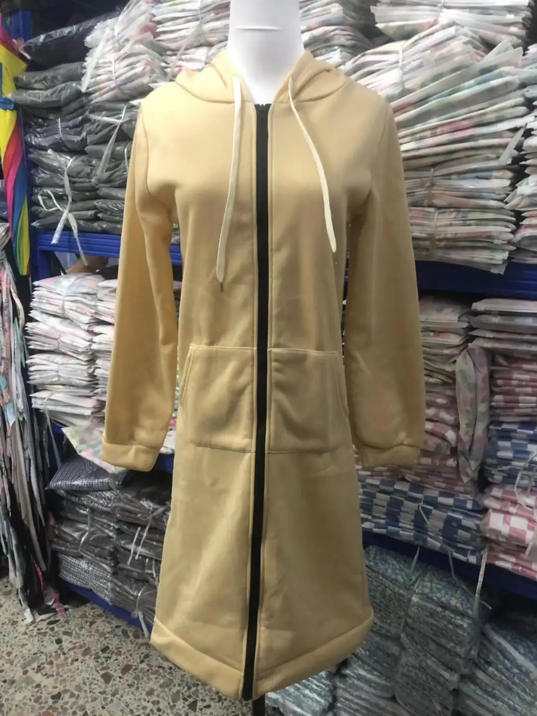 Sudaderas con capucha para mujer, novedad de Otoño Invierno 2023, moda holgada gruesa, diseño de bolsillo de Color sólido, Top con capucha, sudaderas con cremallera larga, abrigo