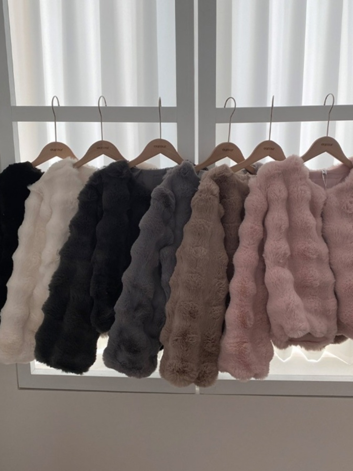 Winter Short Fur Coat Women's Korean Sle Warm Plush Artificial Mink Skin Top High-End Sensation Ladylike Air