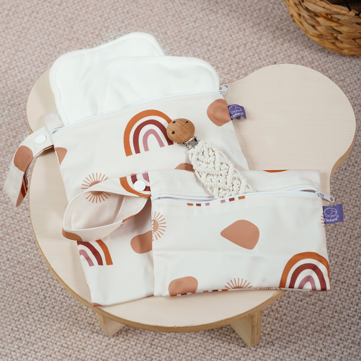 Elbaby กระเป๋าเก็บประจำเดือนน่ารัก2ชิ้น, ถุงผ้าอ้อมกันน้ำขนาด18 25ซม. 18X14cm