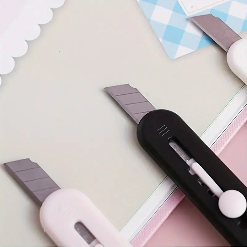 9 Pieces (3 colors) Cute And Practical Mini Cat Claw Cutting Machine Convenient For Packaging And Paper Cuttings