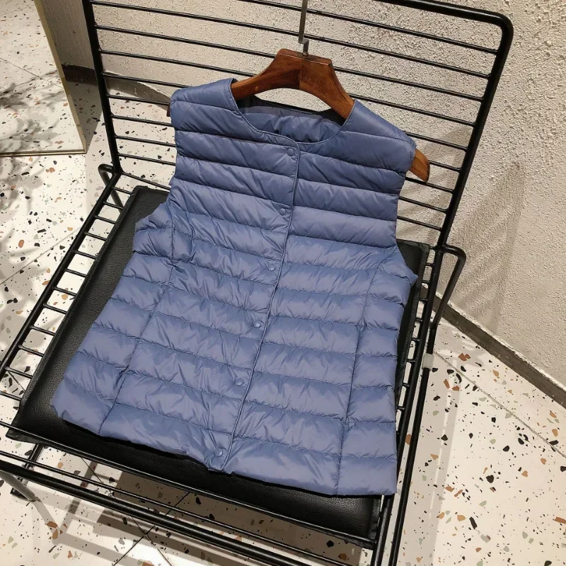 女性用の新しいノースリーブジャケット,春と冬用の白いダックダウン,軽くて暖かい,2023,90%