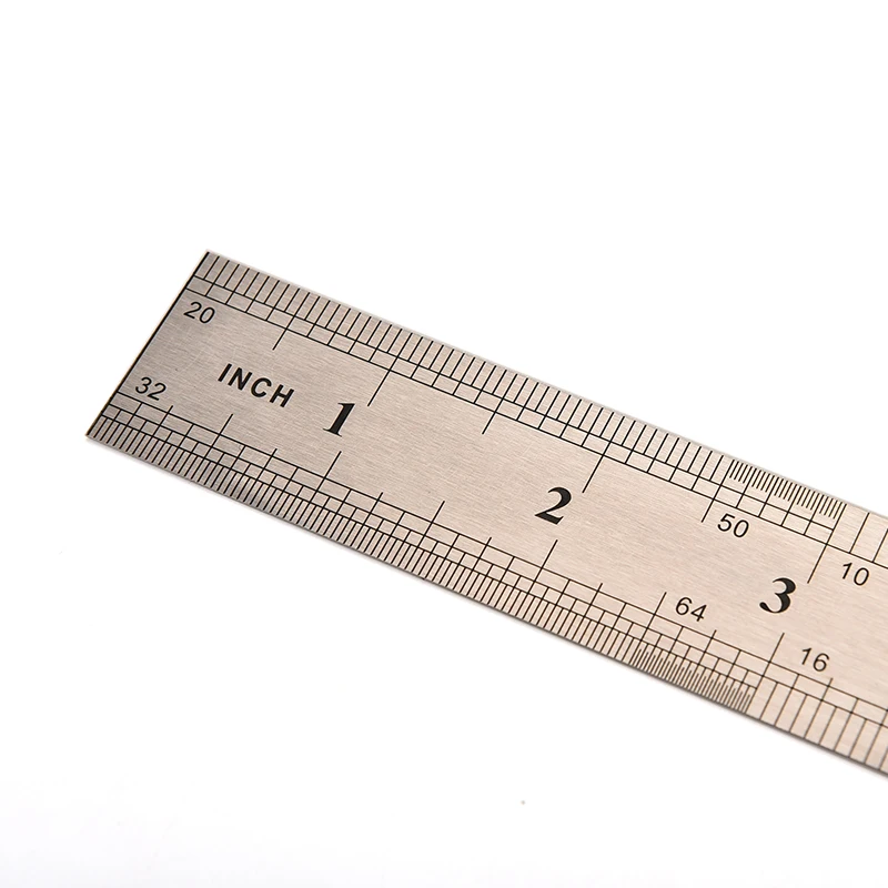 Righello in metallo Righello metrico in acciaio inossidabile Strumento di misurazione bifacciale di precisione 20 cm