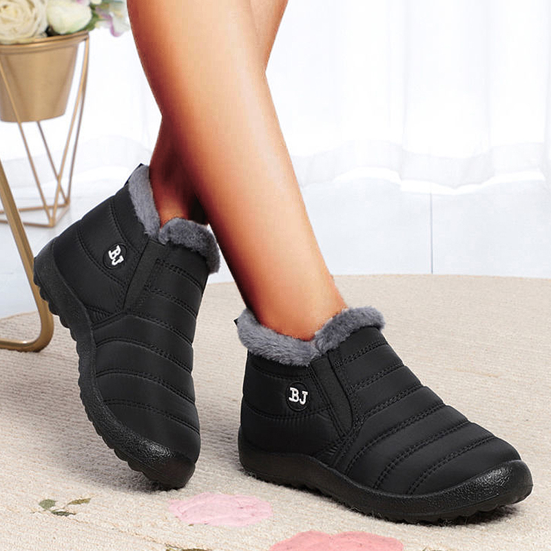 Botas de nieve para Mujer, zapatos suaves, Botas gruesas de talla grande, botines de piel para Mujer, nuevos zapatos para parejas, Botas de invierno con plataforma para Mujer