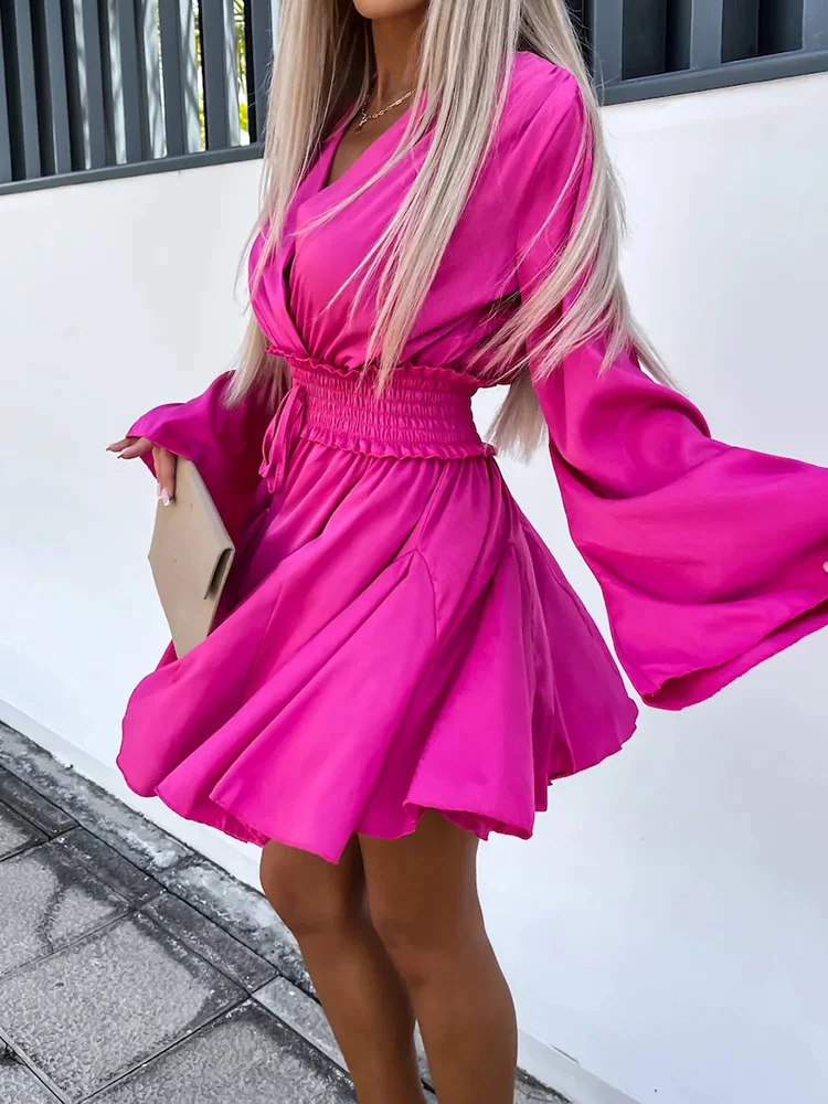 Minivestido con cuello en V para mujer, ropa de calle elegante, manga larga acampanada, para primavera y verano
