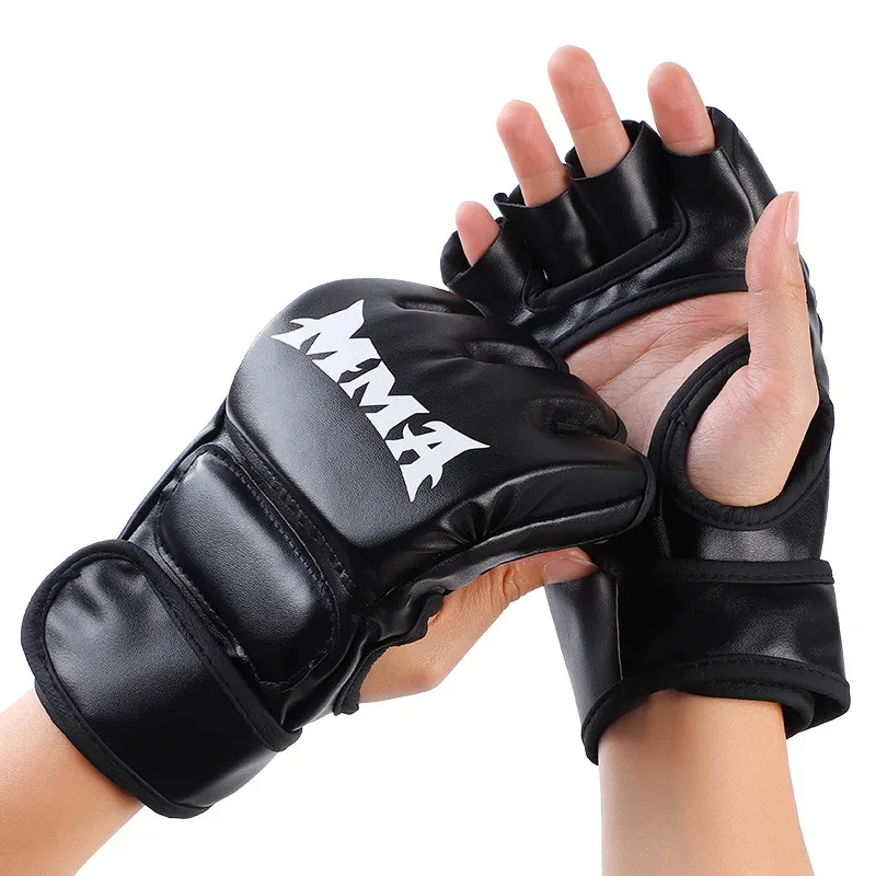 Kick MMA ถุงมือมวยสําหรับผู้ชายผู้หญิง PU คาราเต้มวยไทย Guantes De Boxeo ฟรี MMA Sanda การฝึกอบรมผู้ใหญ่เด็กอุปกรณ์