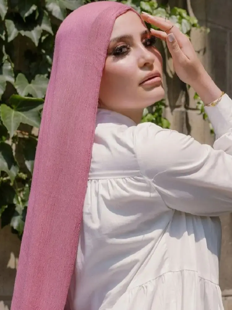 Nowy Rayon bawełniany muzułmański hidżab dla kobiet szalik zwykłe szale Femme Musulman miękka wiskoza Rayon chustka na głowę islamski turban z pałąkiem na głowę