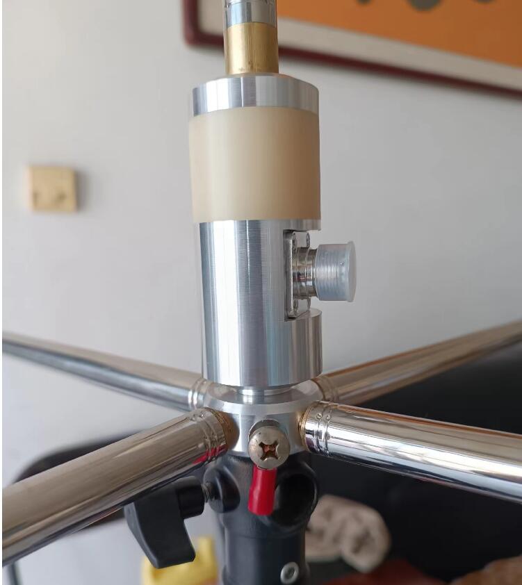 M10 Erdungsplattenadapter für PAC-12-Antenne