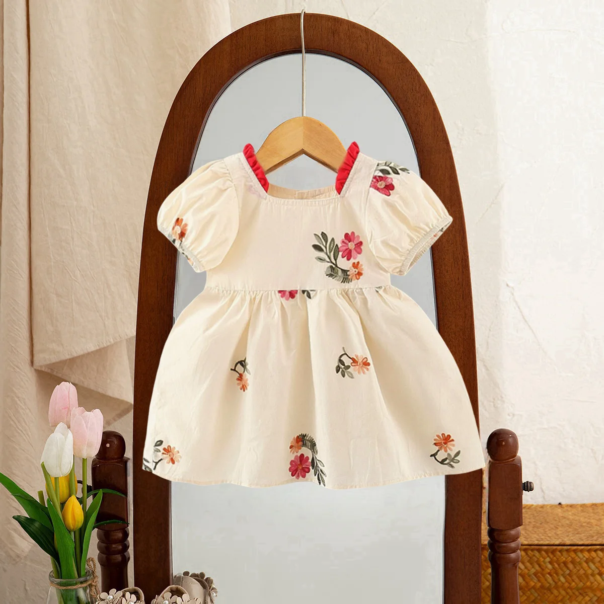 Abiti da bambina Abiti da ragazza con maniche a palloncino con ricamo floreale estivo Abiti da principessa per ragazze carine Vestiti per bambini Ragazza