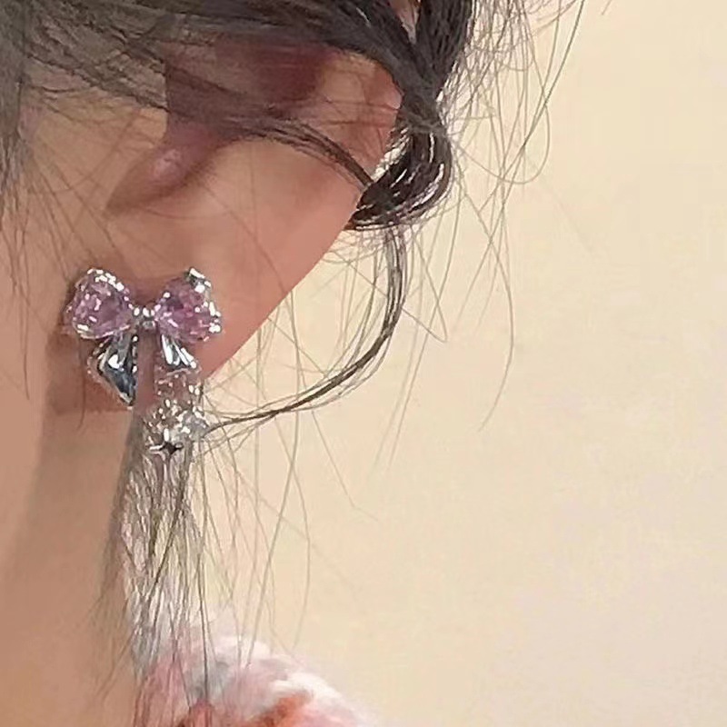 Nuovi orecchini a bottone con zirconi Bowknot Y2K per le donne Moda coreana argento colore cristallo rosa orecchini di personalità regali di gioielli per feste