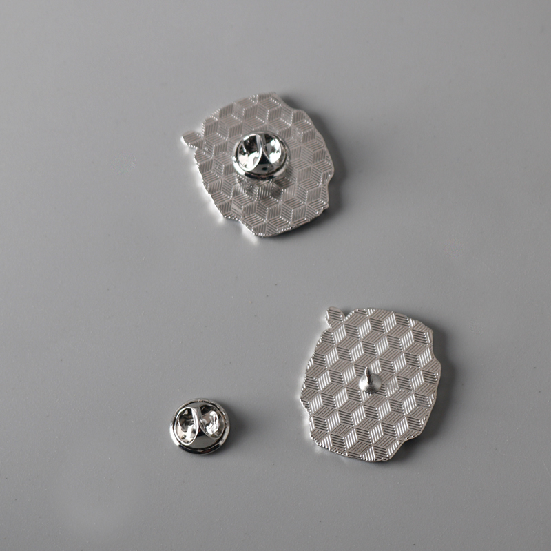 Broche monstre numérique en émail, emblèmes d'aventure Digimon, accessoires Anime, bijoux cadeaux