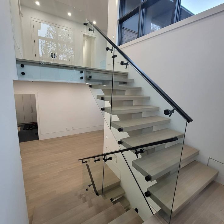 Outdoor Aluminum U Channel Frame Less Glass Railing Systems with Led Light for Balcony Handrails Swimming Pool Deck Railings