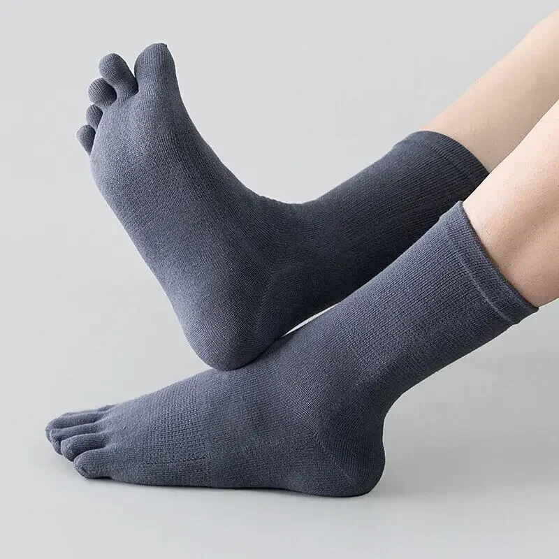 10 Uds = 5 pares de calcetines largos de cinco dedos para hombre, calcetines deportivos informales para correr con dedos separados, medias desodorantes para el sudor, calcetines antideslizantes para equipo