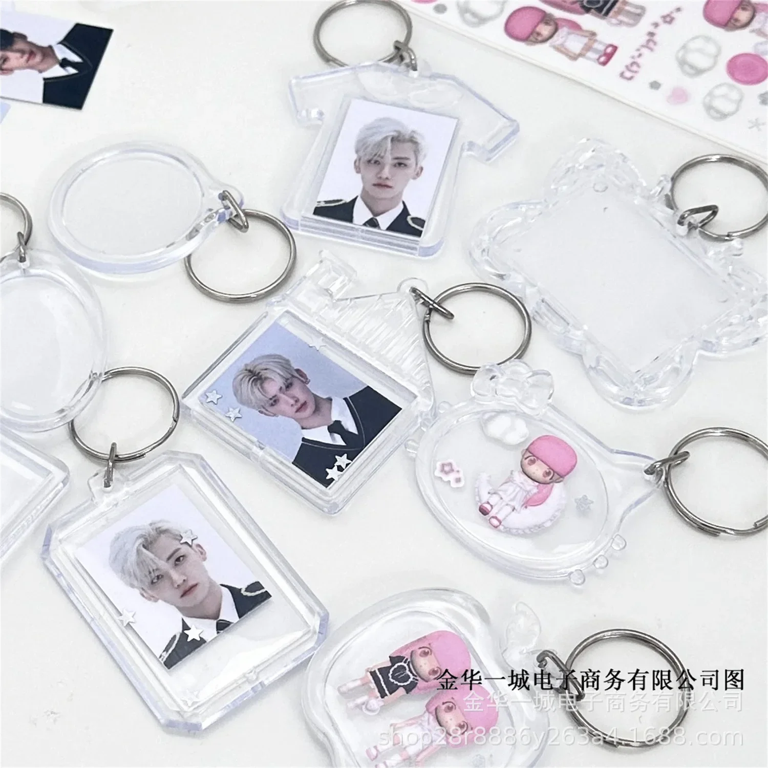 1Pc INS Simple Transparent Acrylic 1-inch Photo Frame Korean Kpop Idol 1-inch Photocard Protective Display Key Chain Bag Pendant