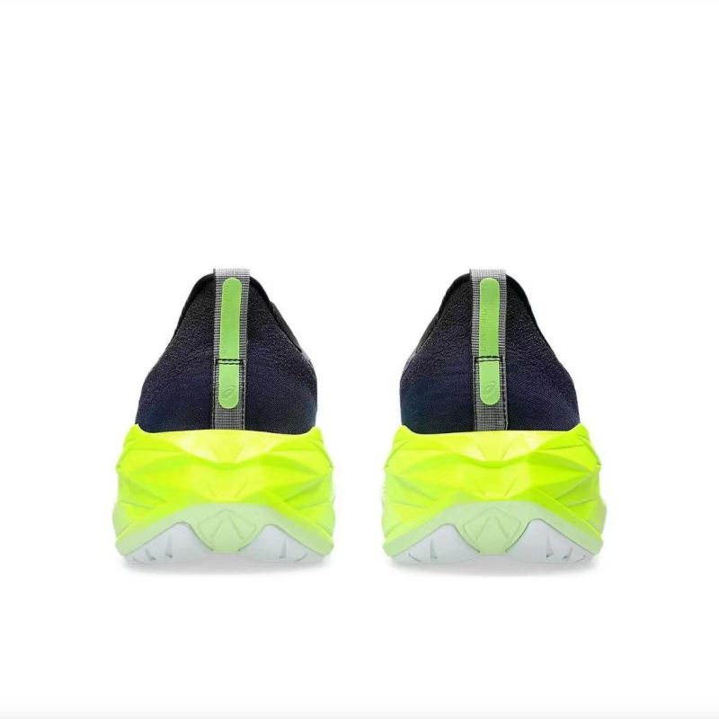 Asics Novablast 4 Comfortable Running Shoes Breathable Low-cut Sneakers for Men