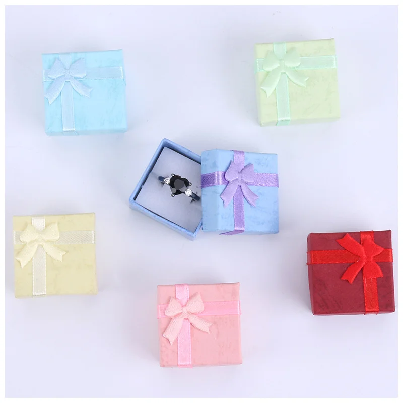 12pcs 패션 보석 포장 상자 멀티 컬러 귀걸이 반지 상자 보석 선물 홀더 4*4*3CM 도매