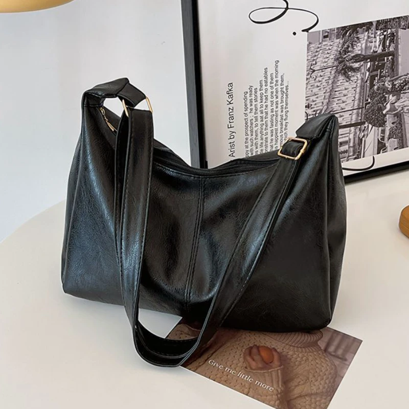 PU หนัง Commuter แฟชั่น Vintage Casual Tote กระเป๋า Maillard สไตล์กระเป๋า Crossbody สําหรับผู้หญิง Texture ความจุขนาดใหญ่อารมณ์