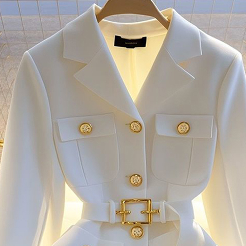 女性のブレザーコート新 2025 秋長袖カジュアルシングルブレストエレガントなオフィスウエストレディーススーツジャケット女性の上着