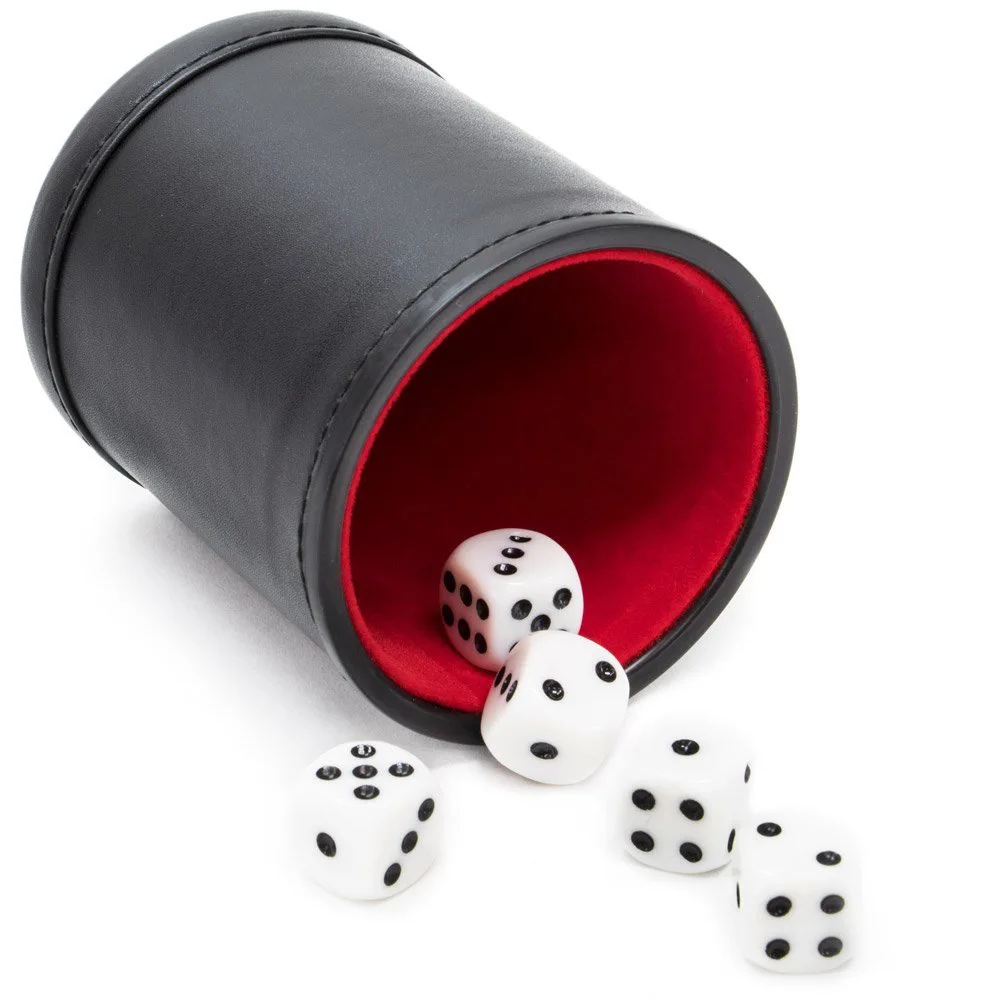 Lederwürfelbecher mit Deckel, grün-rotes Innenfutter, leise im Schütteln für Lügnerwürfel, Farkle Yahtzee Brettspiele mit 5-teiliger Würfel