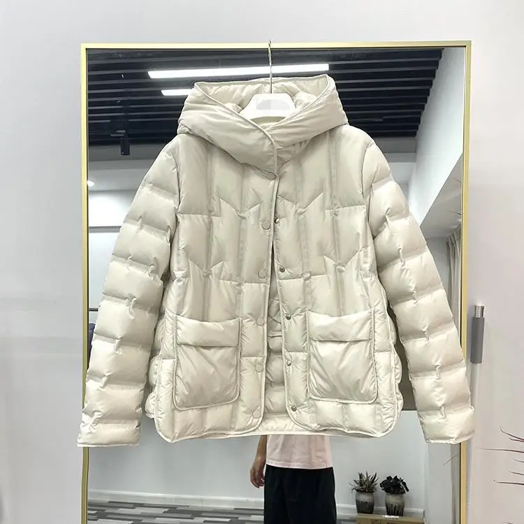 แจ็คเก็ตขนเป็ด90% สีขาว2023ใหม่สำหรับผู้หญิงแจ็คเก็ตขนเป็ดกระดุมแถวเดียวคอตั้งเสื้อพาร์กาแบบลำลองทรงหลวม