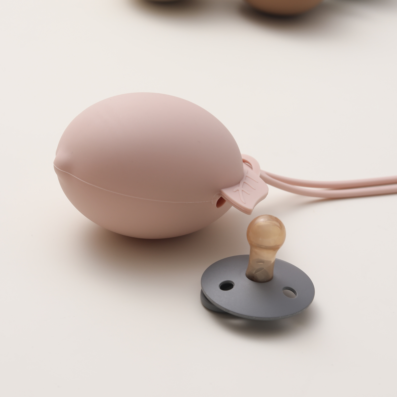 1 pièces mallette de rangement de sucette en Silicone pour bébé, conteneur de sucette au citron de conception monobloc, boîte de pochette de couverture de sucette Portable en Silicone