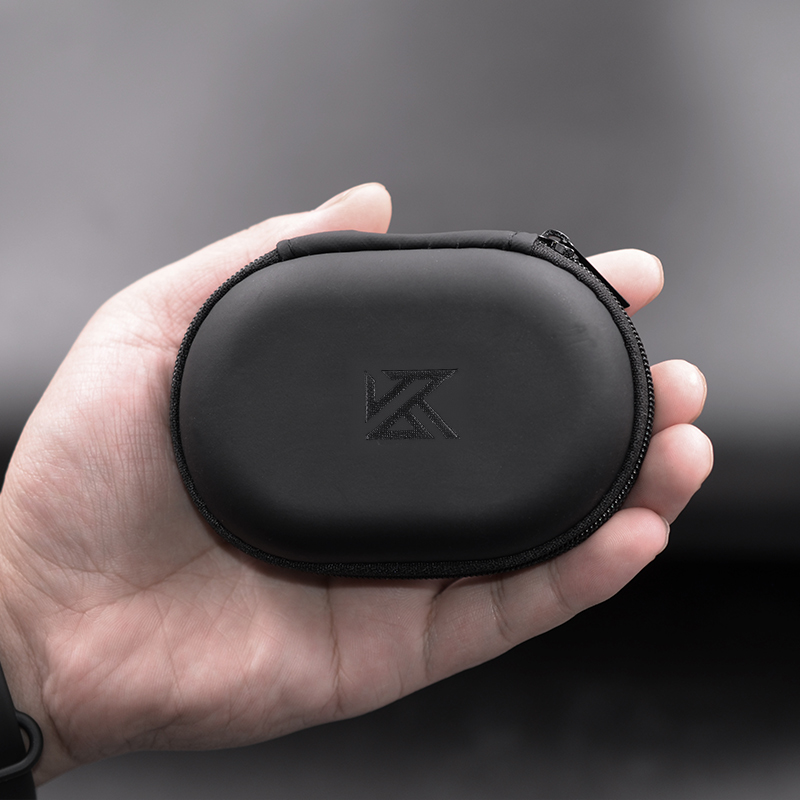 KZ-Bolsa para auriculares de tela de cuero PU de alta calidad, bolsa de almacenamiento cortical portátil ovalada, resistente a la presión, estuche de almacenamiento para auriculares KZ