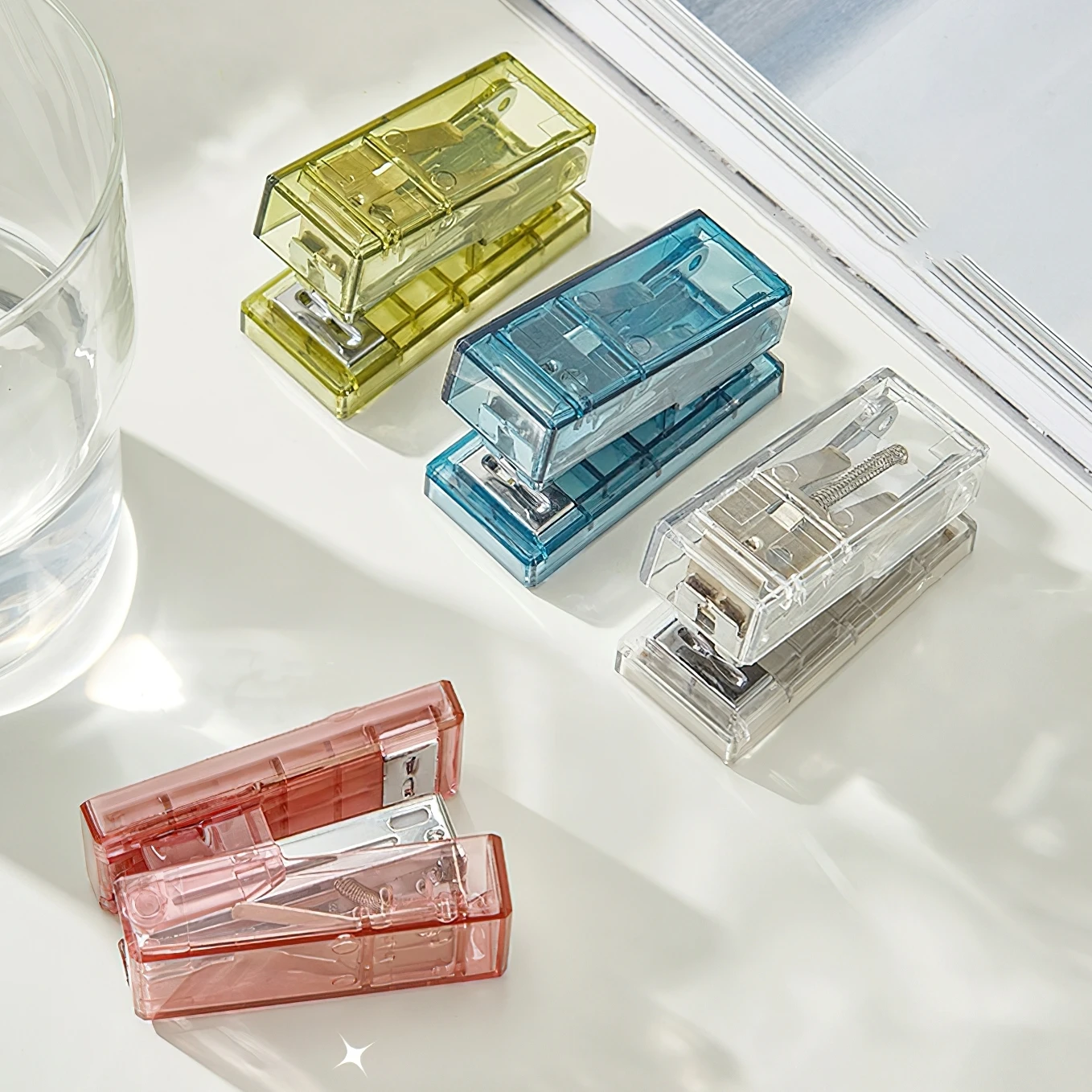 Mini Transparent Color Stapler 1000pcs 26/6 Staples Set Portable Binder Office Binding Tools School A7639