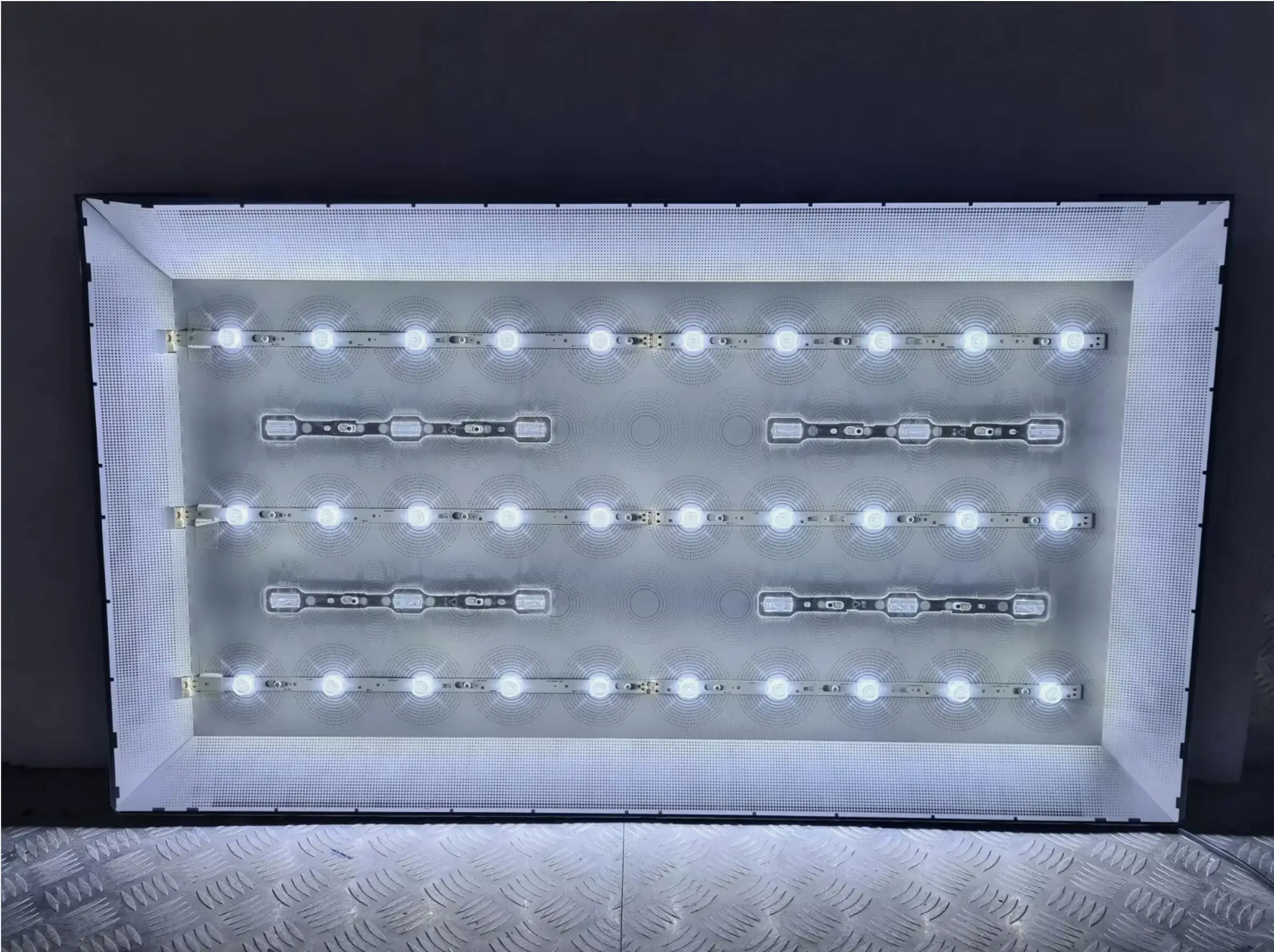 ชุด 6pcs LED บาร์สําหรับ UE43TU7100 UE43TU7000 UE43TU8000 UN43TU7000 UN43TU8000 UN43TU8200 UN43TU700DF BN96-50319A BN96-50320A