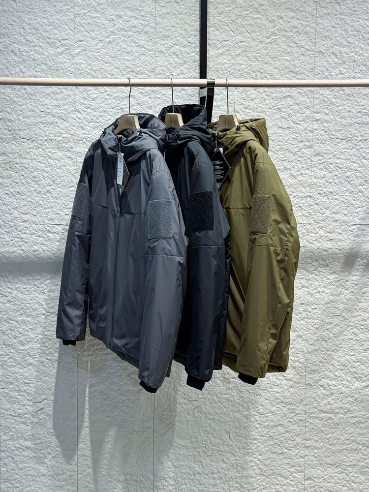 Jaqueta Masculina Leve e Respirável de Aodão para Atividades ao Ar Livre com Capuz, Corta-Vento, Resistente à Água e Retenç...