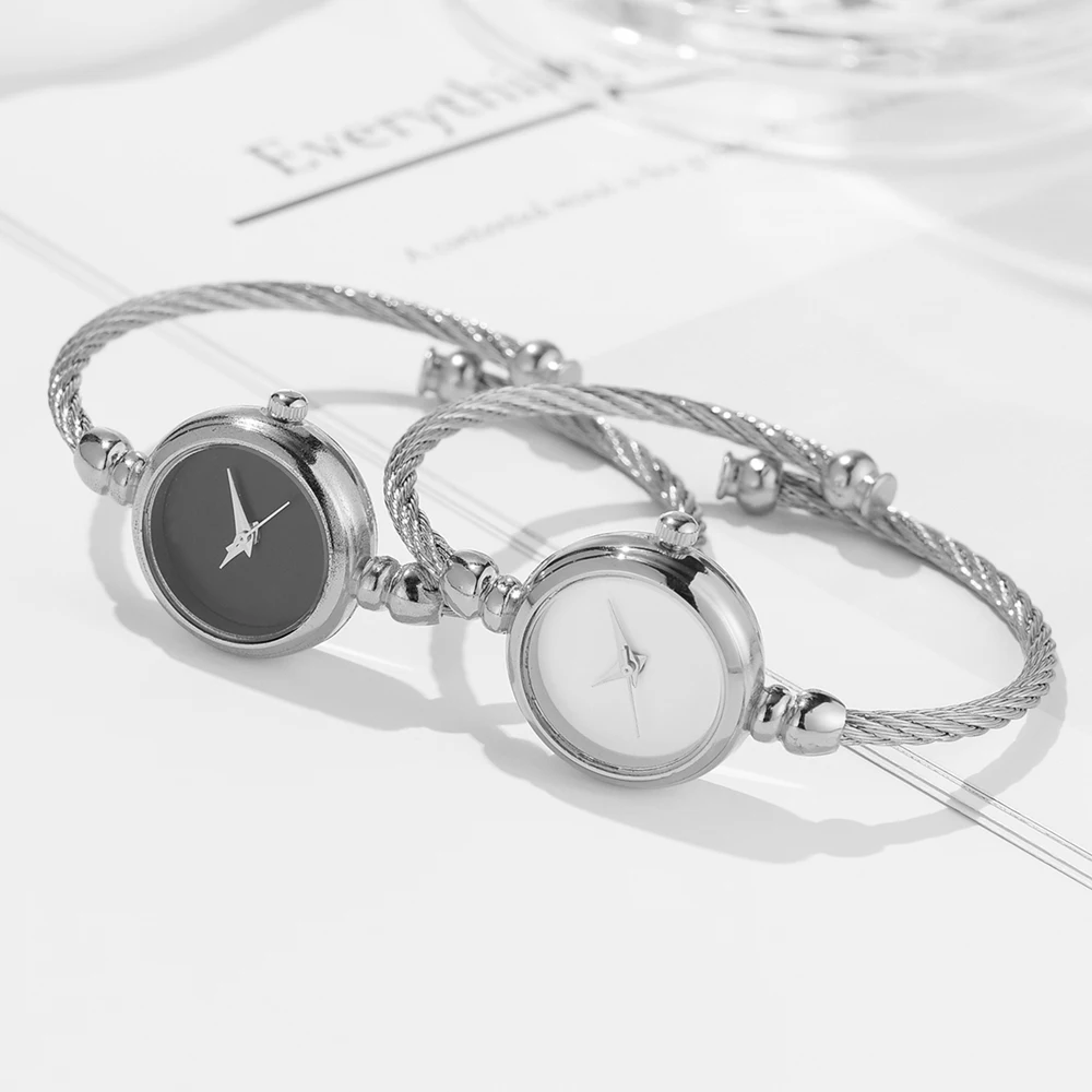 คู่สไตล์สร้อยข้อมือเงินทอง Minimalist นาฬิกาข้อมือแฟชั่นสายคล้องคอผู้หญิงควอตซ์นาฬิกา Casual ผู้หญิงนาฬิกาชุด