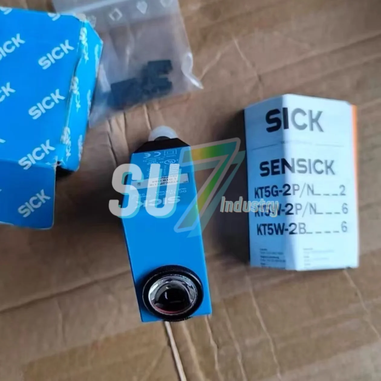 Color Sensor    New original   KT5W-2N1116   KT5W-2P1116