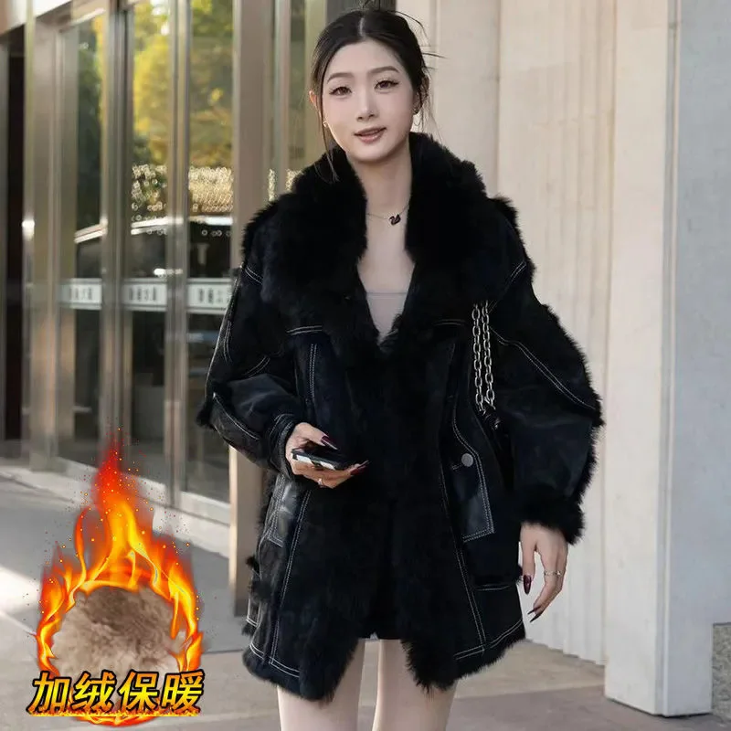 2024 inverno feminino novo engrossado moda pele do falso integrado jaqueta curta feminina estilo ocidental high-end jaqueta de algodão quente