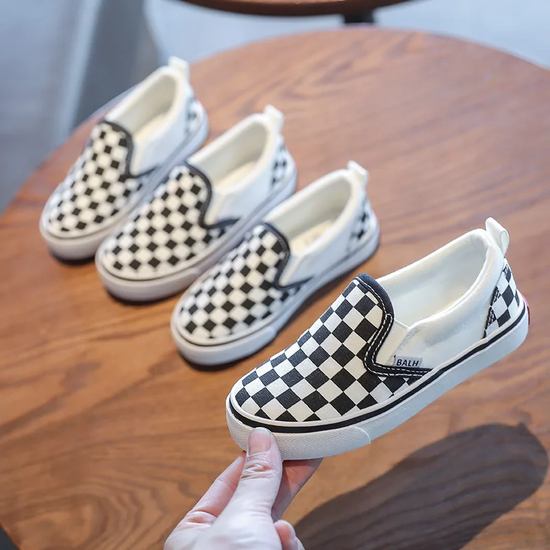 Chaussures Pour Ones De Planch, uma Passo