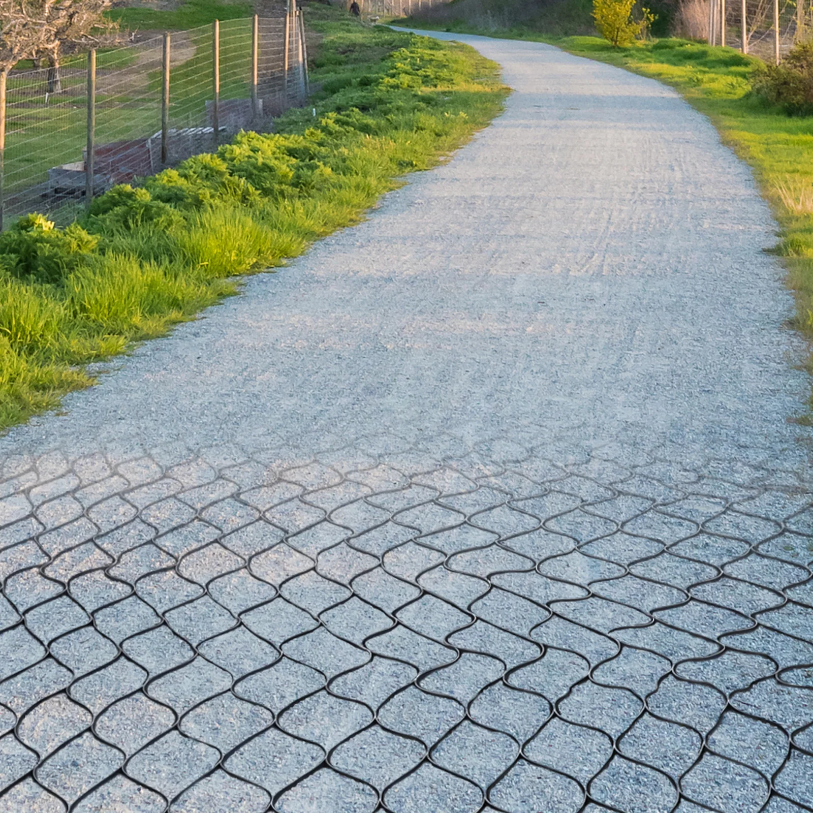 2" Thick Geo Grid Ground Stabilization Grid for Swelling Soil | Collapsible Geogrid w/ Heavy Duty Load Bearing & Erosion Control