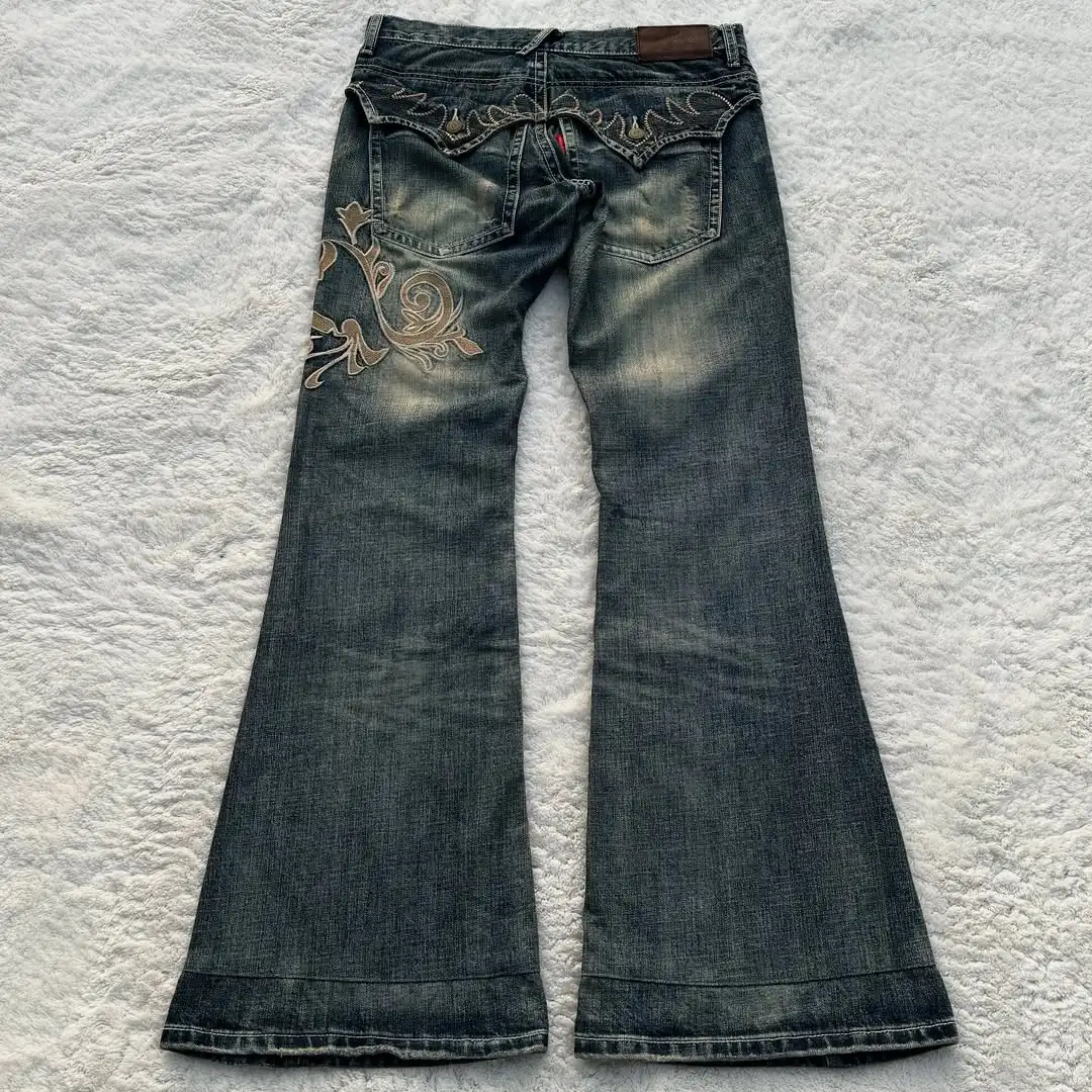 Street Harajuku Heavy Industries Retro รูปแบบเย็บปักถักร้อยสีฟ้าล้างกางเกงยีนส์ผู้หญิงลําลอง Splicing Flare กางเกง