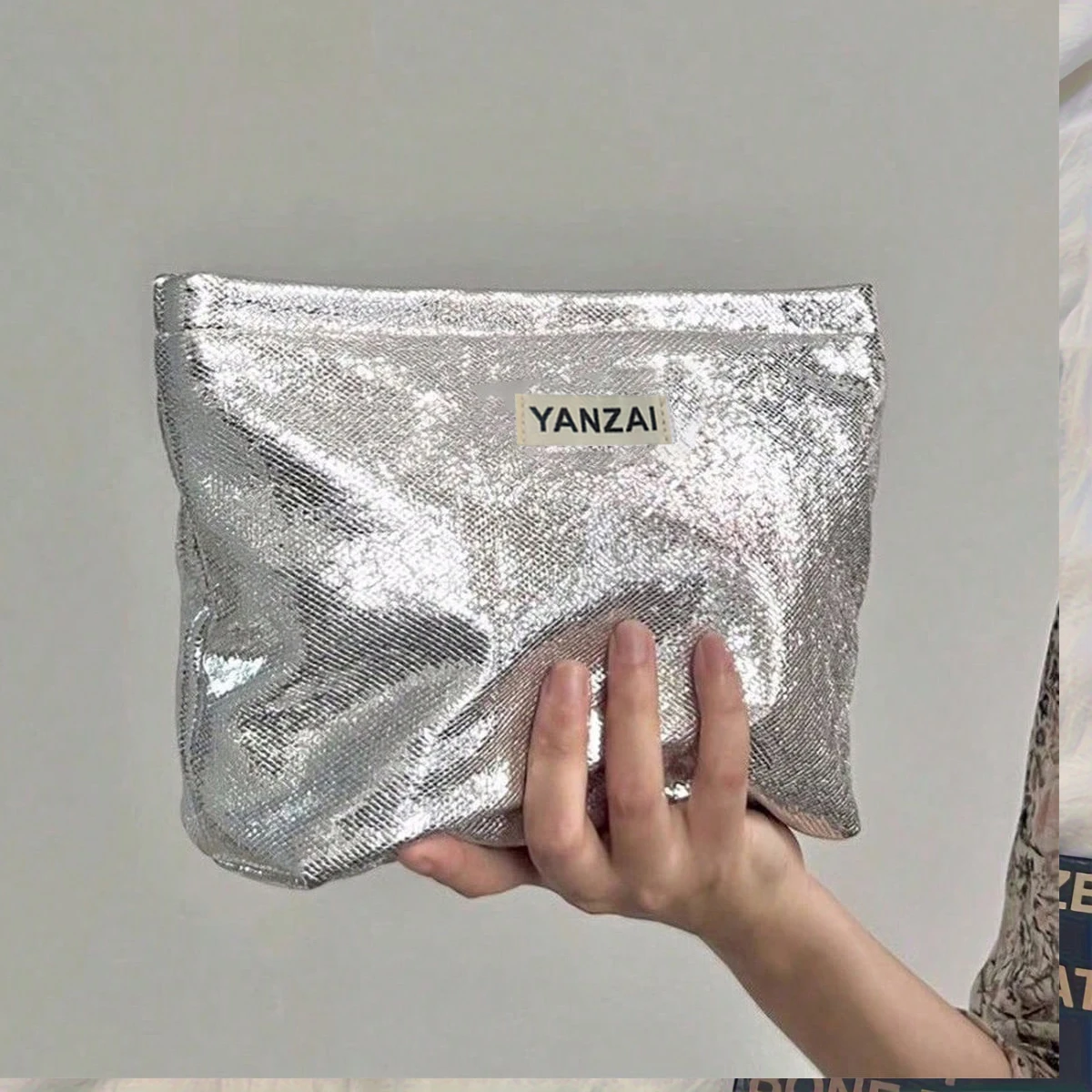 YANZAI Make-up-Tasche mit glänzenden Pailletten, neue Kosmetiktasche in Champagner-Silber, einfarbig, für Toilettenartikel, Hautpflege, Aufbewahrungstasche für Reisen