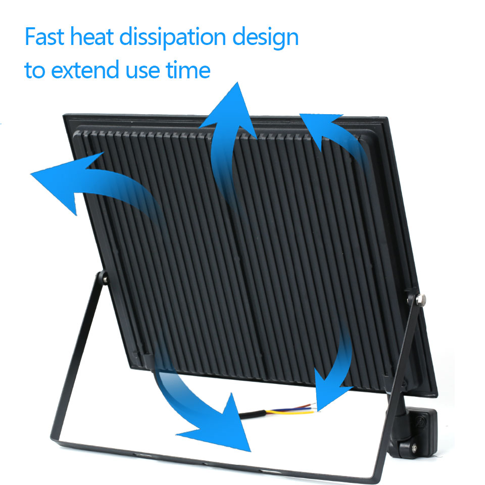 Proiettore a LED Sensore di movimento AC220V 110V 30W 50W 70W 100W 150W 200W Proiettore esterno impermeabile Faretto esterno Lampada da esterno