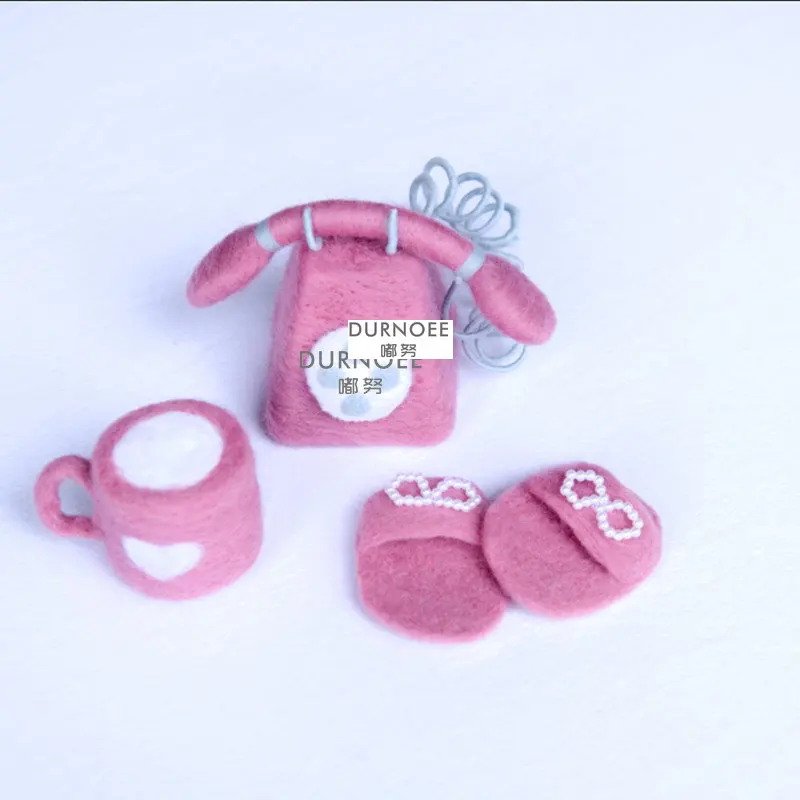 ทารกแรกเกิดการถ่ายภาพ Props ขนสัตว์ Felt ตุ๊กตามินิโทรศัพท์ทําด้วยมือ DIY Felting ชุดอุปกรณ์เสริมเด็กถ่ายภาพตุ๊กตา