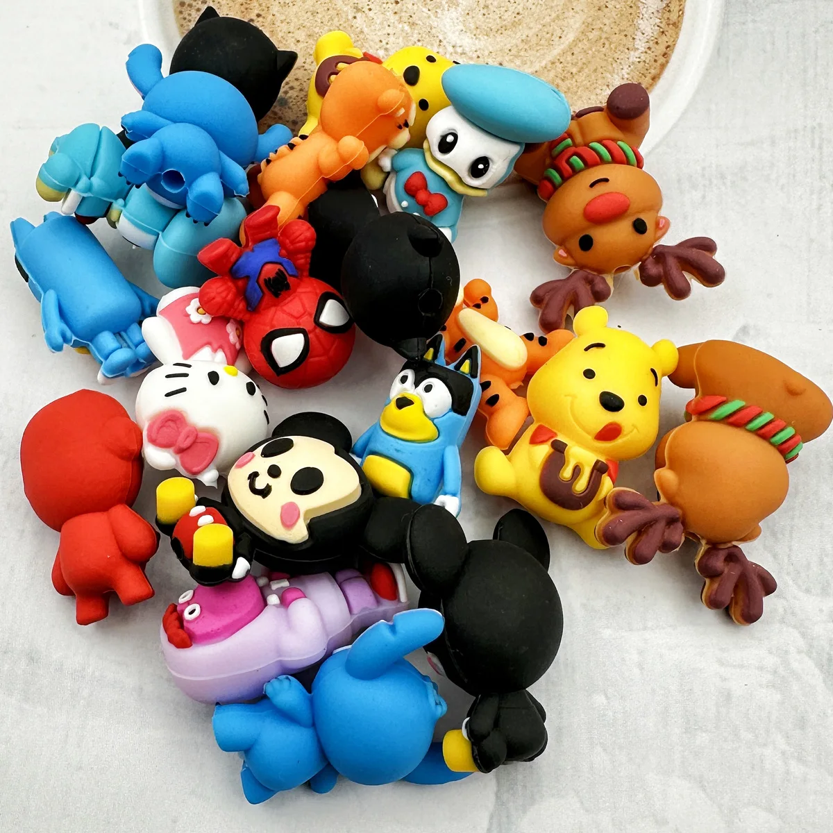10PCS 3D ลูกปัดซิลิโคน DIY Originality 3D ลูกปัดซิลิโคนลูกปัดทําด้วยมือ DIY ปากกาจุกนม CHAIN เครื่องประดับขายส่งอุปกรณ์เสริม
