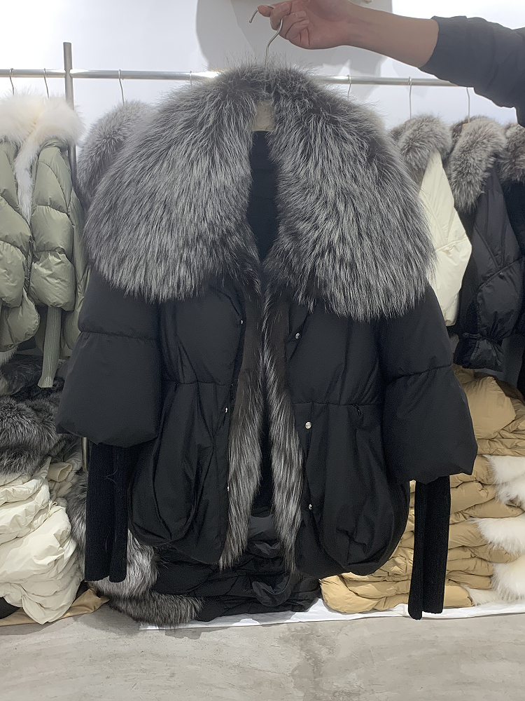 2023 Winter Vrouwen Puffer Jas Grote Echte Vos Bontkraag Dikke Luxe Parka Bovenkleding Vrouwelijke 90% Witte Eend Donsjack