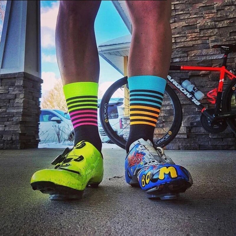 Sport Laufen Basketball Bergsteigen Rad socken atmungsaktive Schweiß absorption schnell trocken fluor zierende Farbe Männer und Frauen