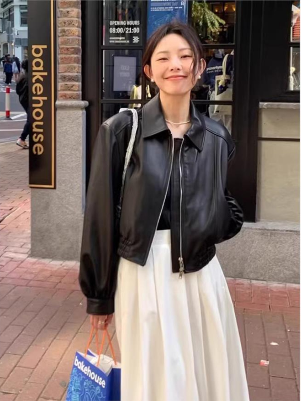 Black Short Leather Jacket 2024 Autumn New Sle Casual American Retro Small Size Women's Premium Feelings Fashionable Top