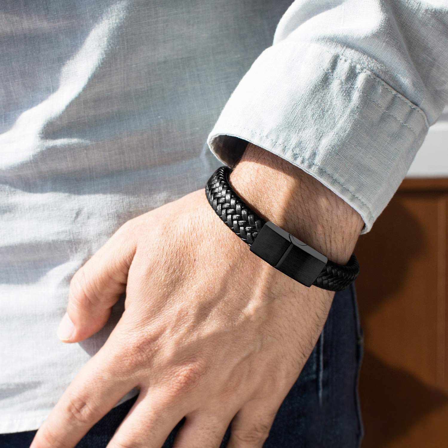 ブラック PU レザー磁気ブレスレットメンズ成熟した安定したエレガントな男性に最高のギフトを与える