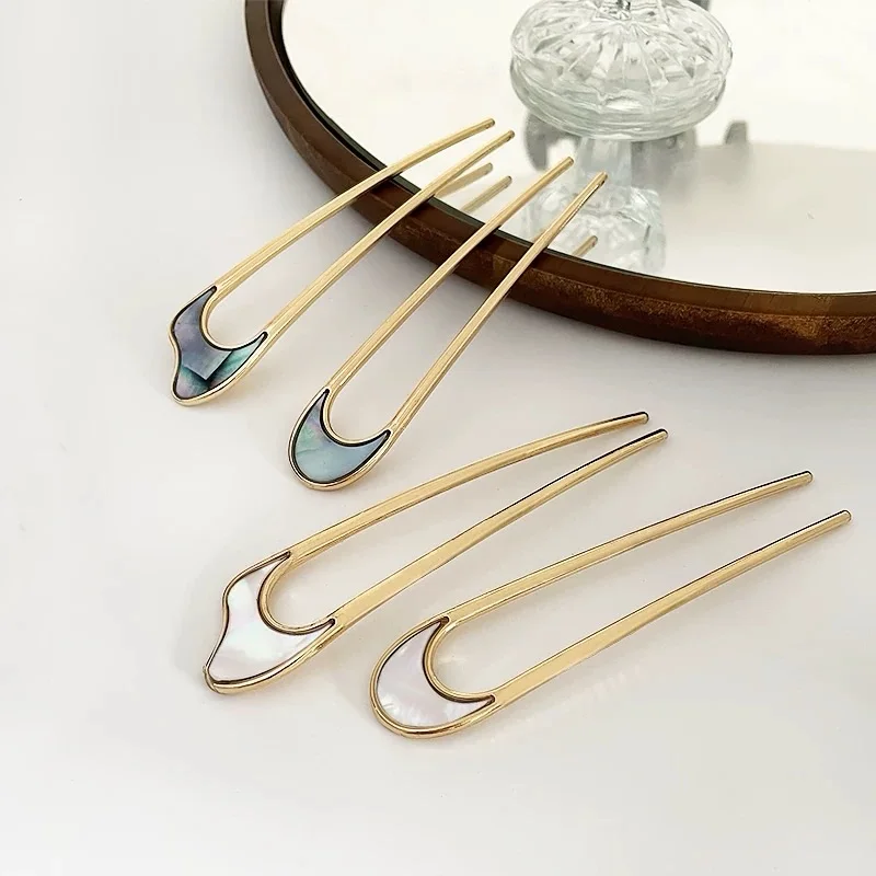 Grampo de cabelo em forma de U de metal para mulheres – com parte superior de concha, design retrô simples