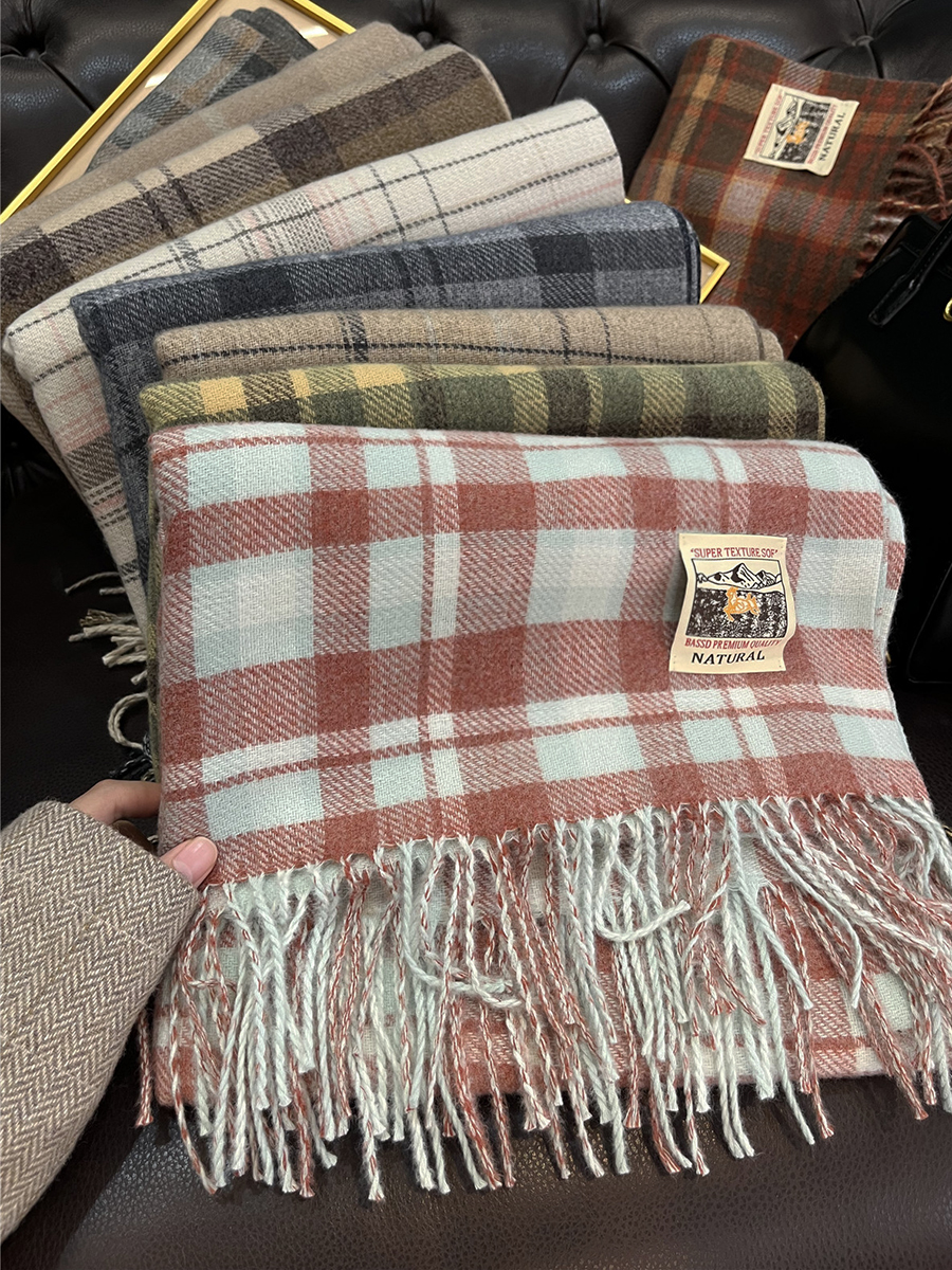 Bufanda De Punto Con Borlas Estilo Coreano Para Mujer Diseño De Cuadros De Alta Calidad Gruesa Y Caliente Para Otoño E Invierno