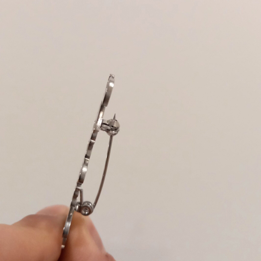 Broche com nome personalizado, crachá de aço inoxidável, placa de identificação, presente de joias de casamento para mulheres e homens