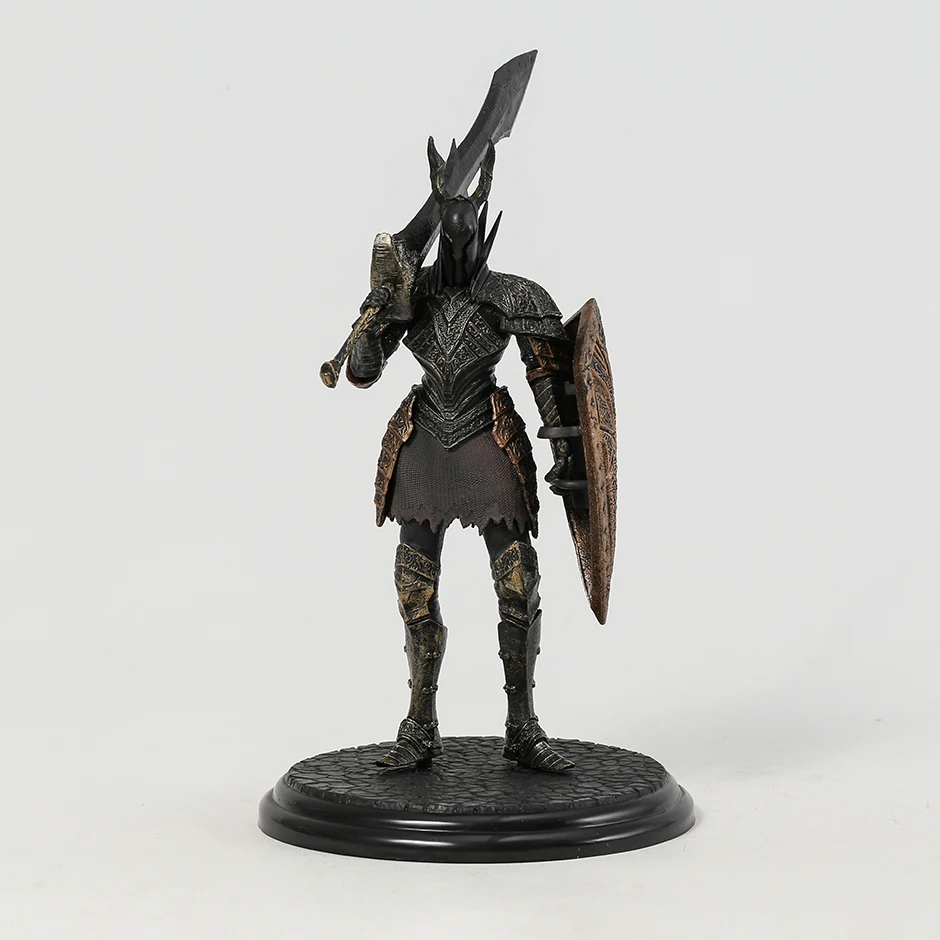 ダークソウルロードランの英雄ジークマイヤー黒騎士ファラーム・アルトリウス PVC フィギュアコレクタブルモデル玩具