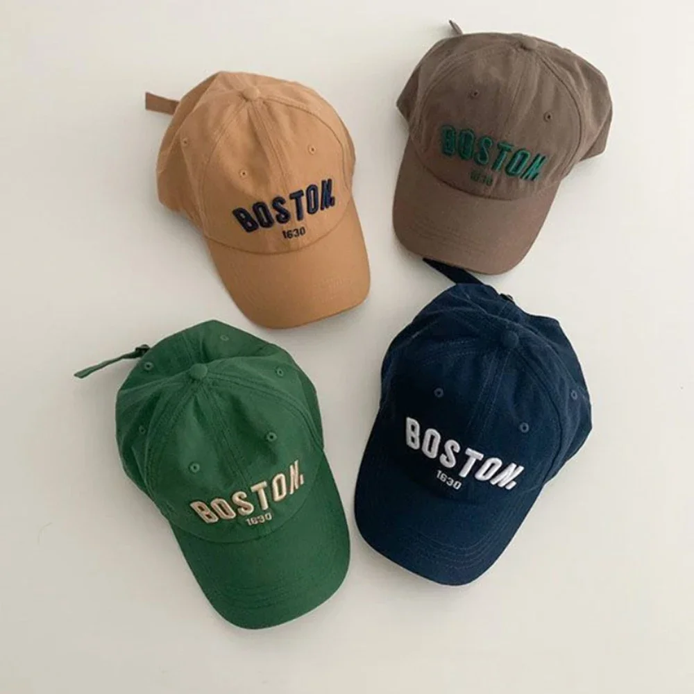 Kinderhoeden Jongens en meisjes Vier seizoenen Koreaanse versie van de geborduurde letters Eend Tong Cap Mode Baby Baseball Cap