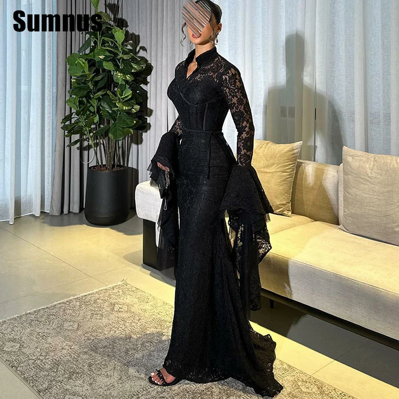 Sumnus Elegantes schwarzes Meerjungfrau-Abschlussballkleid mit Spitze, V-Ausschnitt, langen Ärmeln, bodenlangen Abendkleidern 2025, individuell gestaltet