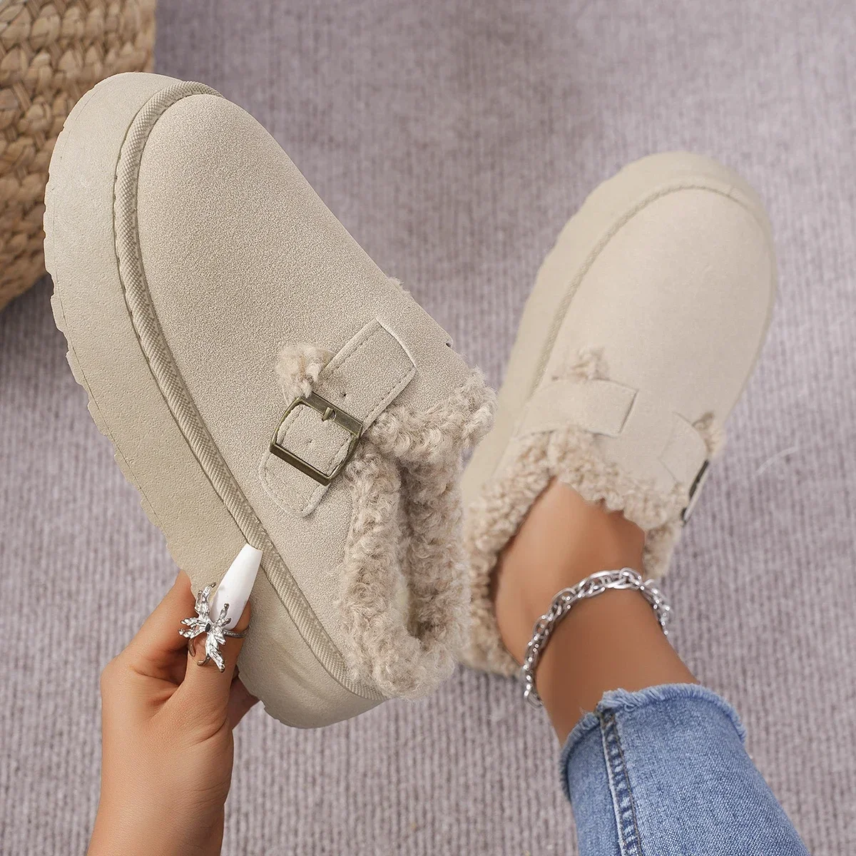 Nuevos zapatos Boken de lujo de invierno para mujer, zapatos de felpa a la moda Retro, zapatillas de suela plana de algodón para mujer, botas con plataforma para mujer